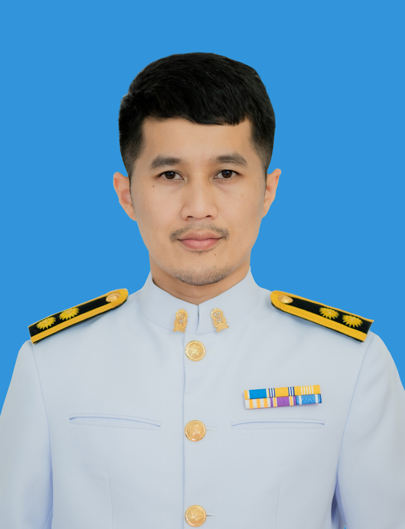นายวัทน์สิริ ด้วงบาง